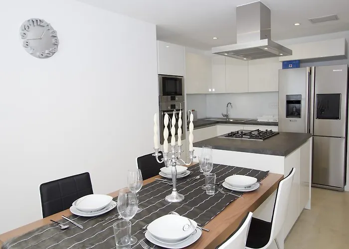 Luxury Apartamento *