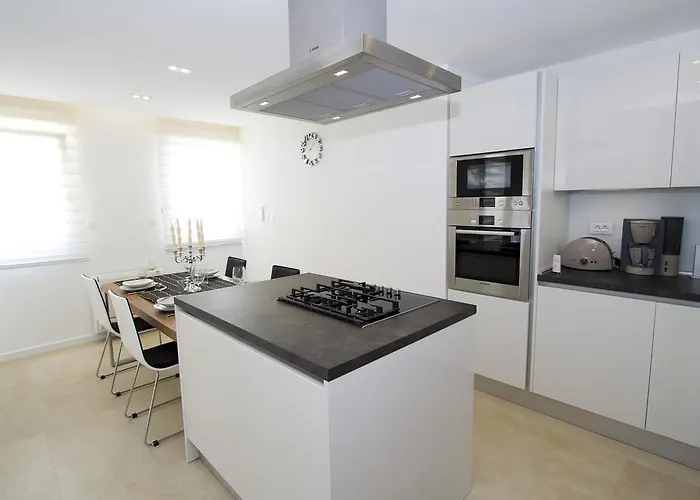 Luxury Apartamento *