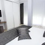 Luxury Split